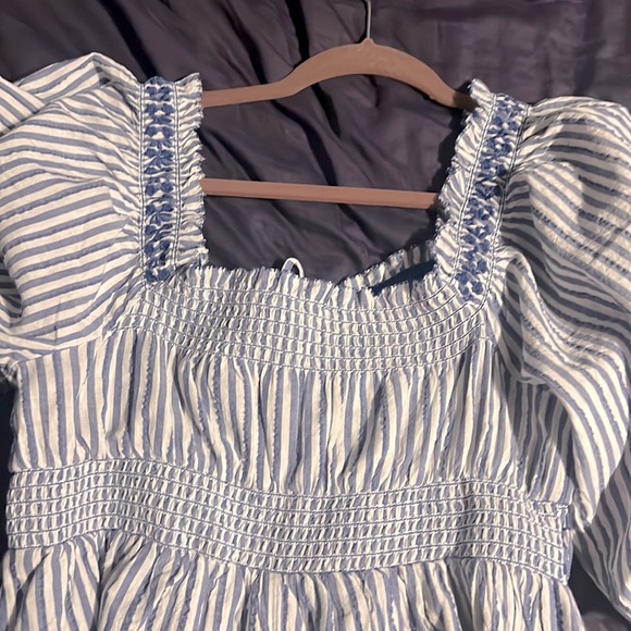 AEO Women’s Puff Sleeve Mini Dress Blue/White Large Petite - Picture 3 of 4